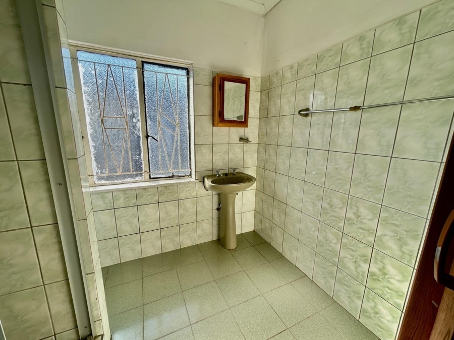 To Let 3 Bedroom Property for Rent in Geelhoutpark North West
